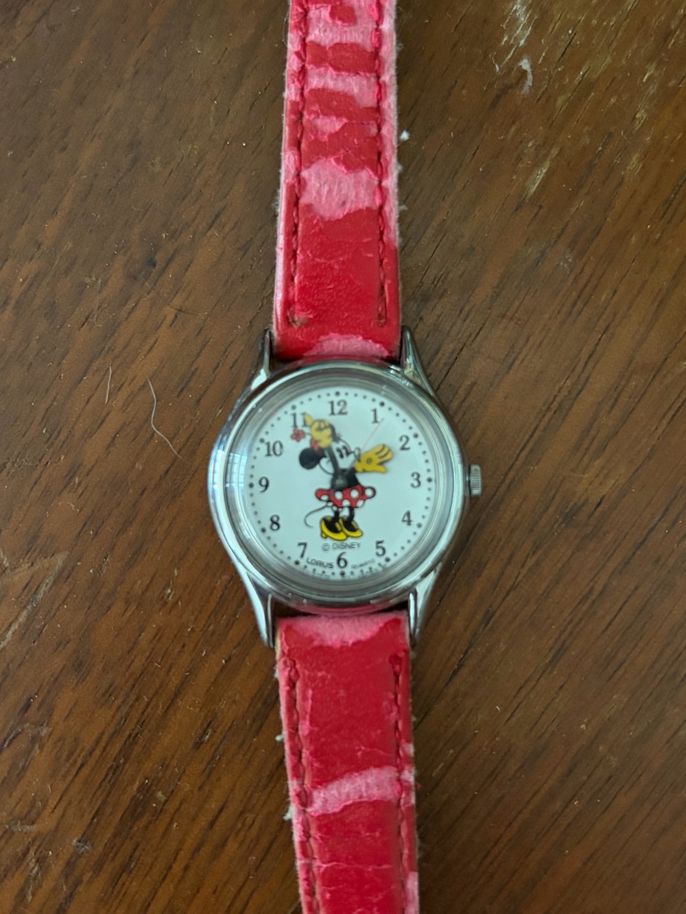 Vintage 90s Minnie Mouse Disney Lorus watch